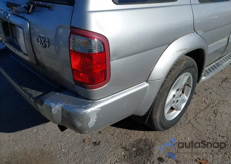 2002 Infiniti Qx4 Luxury from USA, damaged, VIN JNRDR09Y42W262409